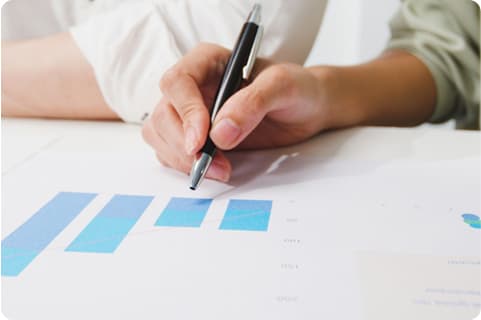 1對1專人陪跑：電商教練輔導、成效優化